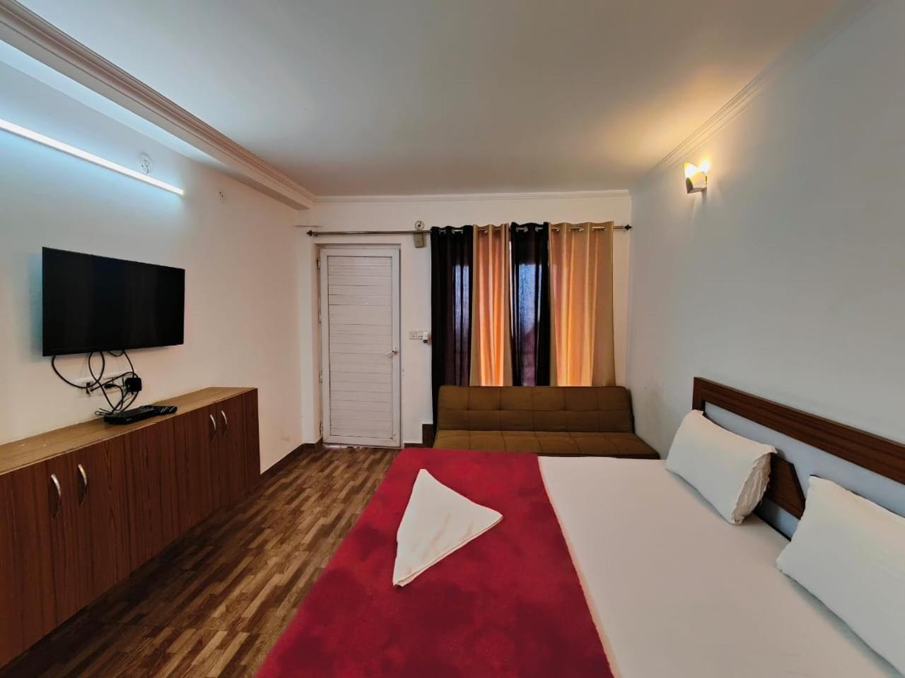 Indus Valley Mukteshwar Villa Ngoại thất bức ảnh