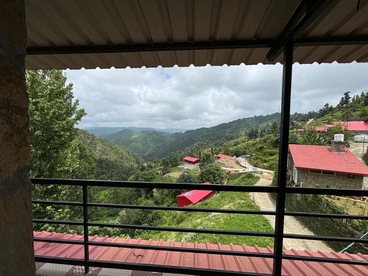 Indus Valley Mukteshwar Villa Ngoại thất bức ảnh