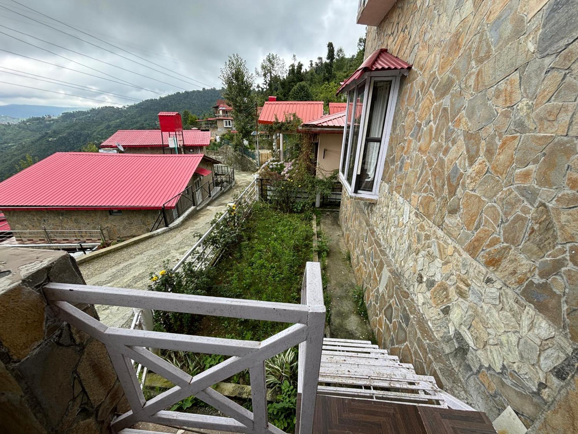 Indus Valley Mukteshwar Villa Ngoại thất bức ảnh