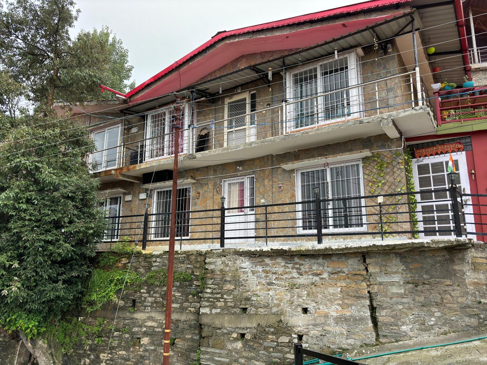 Indus Valley Mukteshwar Villa Ngoại thất bức ảnh